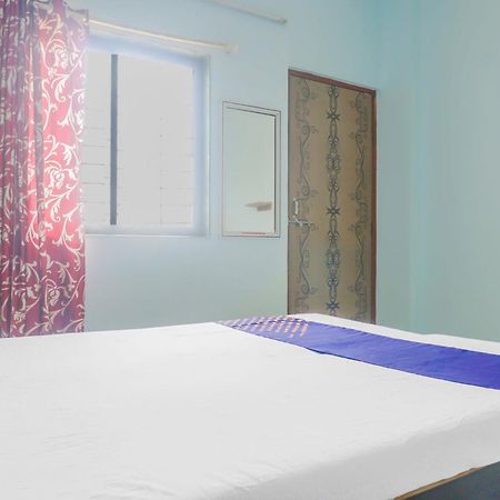 Spot On 79676 Hote Kinara Lodging And Restaurant Daund 외부 사진