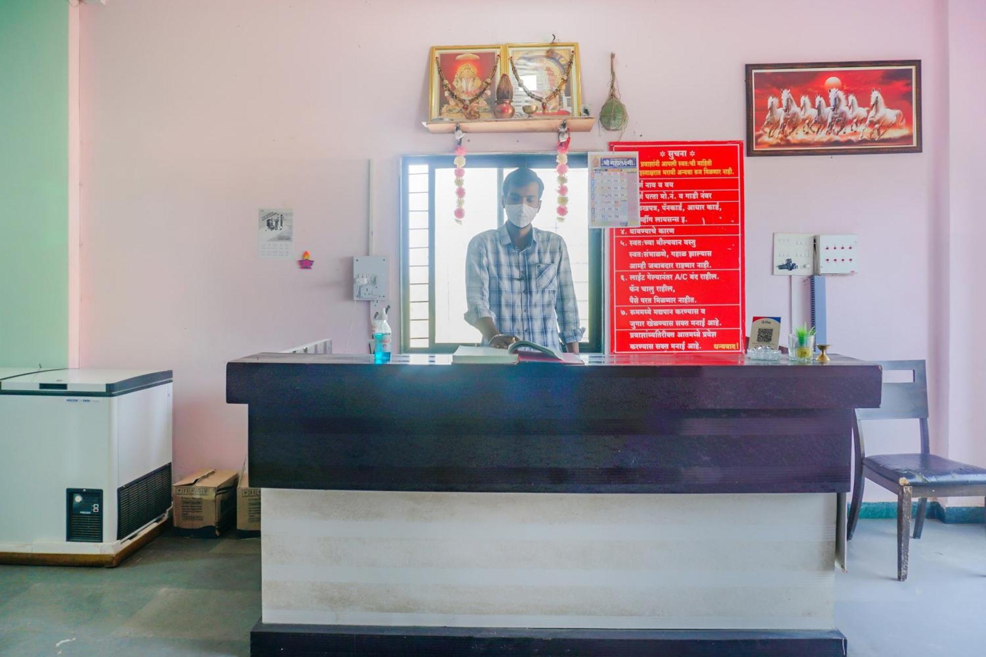 Spot On 79676 Hote Kinara Lodging And Restaurant Daund 외부 사진
